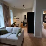 1m11 Centrum - Opcjonalne Miejsce Parkingowe, Dostęp Na Kod, Netflix * Łódź