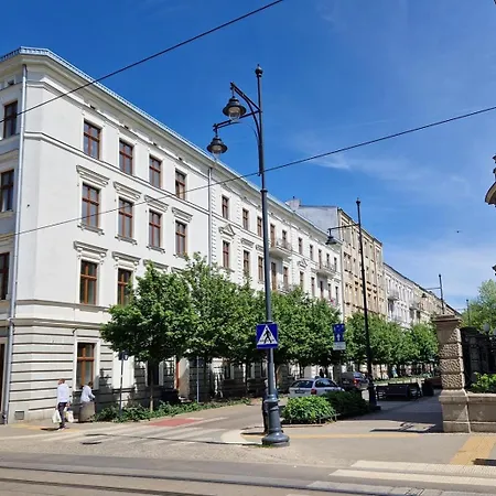 Appartamento 1m11 Centrum - Opcjonalne Miejsce Parkingowe, Dostep Na Kod, Netflix Łódź