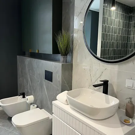 1m11 Centrum - Opcjonalne Miejsce Parkingowe, Dostęp Na Kod, Netflix *