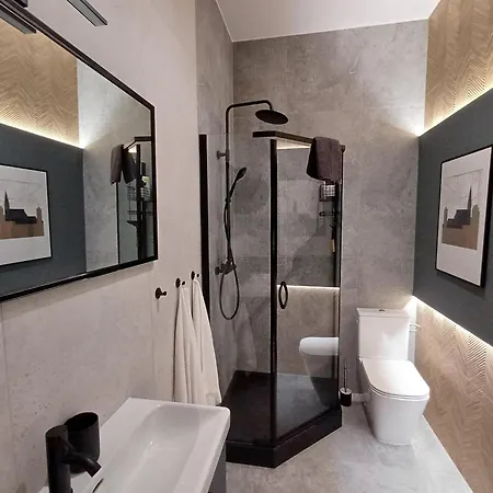 Appartement 1m11 Centrum - Opcjonalne Miejsce Parkingowe, Dostep Na Kod, Netflix *
