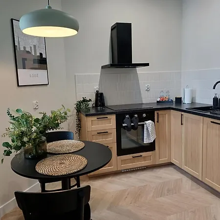 Appartement 1m11 Centrum - Opcjonalne Miejsce Parkingowe, Dostep Na Kod, Netflix