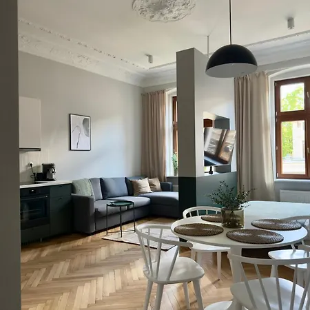 1m11 Centrum - Opcjonalne Miejsce Parkingowe, Dostep Na Kod, Netflix Appartement