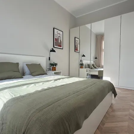 Appartement 1m11 Centrum - Opcjonalne Miejsce Parkingowe, Dostep Na Kod, Netflix *