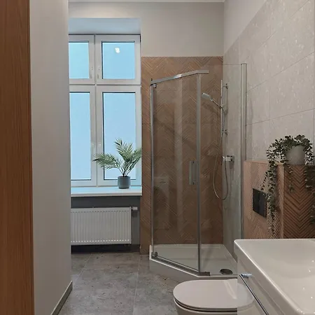 1m11 Centrum - Opcjonalne Miejsce Parkingowe, Dostep Na Kod, Netflix Appartement *