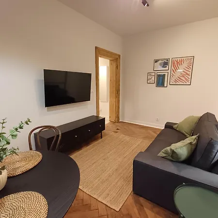 1m11 Centrum - Opcjonalne Miejsce Parkingowe, Dostep Na Kod, Netflix * Łódź