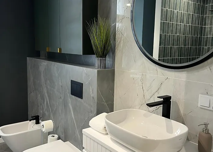 1m11 Centrum - Opcjonalne Miejsce Parkingowe, Dostep Na Kod, Netflix *