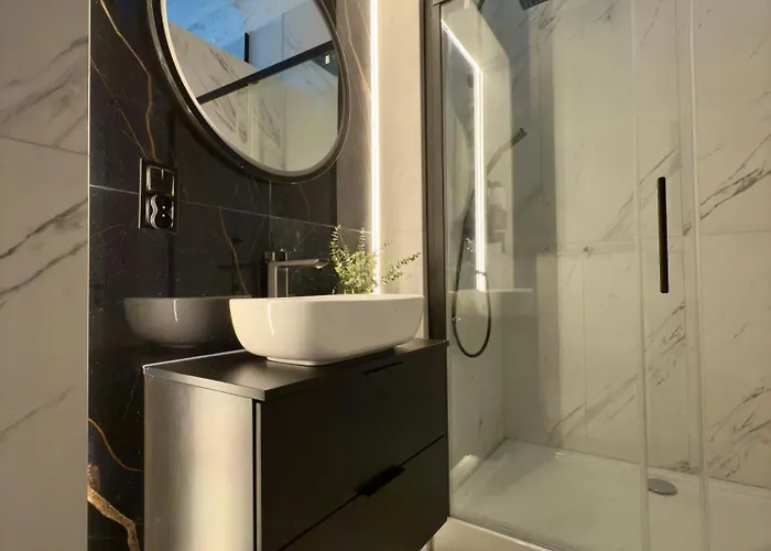 Appartement 1m11 Centrum - Opcjonalne Miejsce Parkingowe, Dostep Na Kod, Netflix Łódź