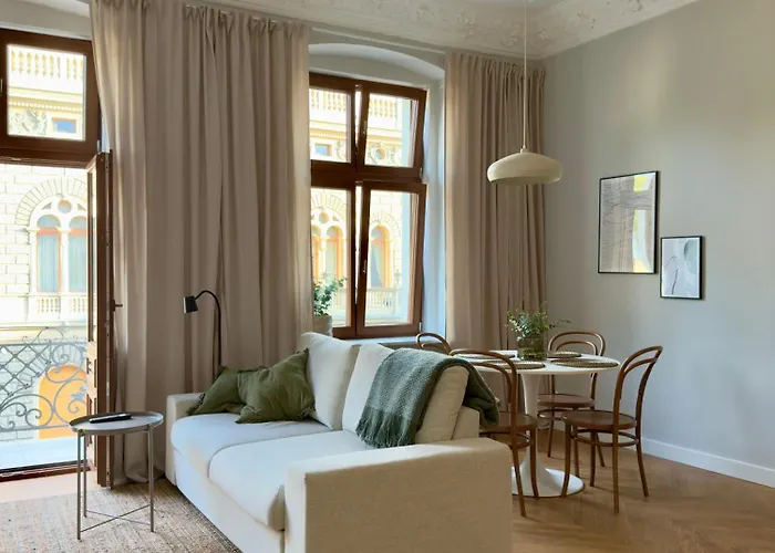 1m11 Centrum - Opcjonalne Miejsce Parkingowe, Dostep Na Kod, Netflix Appartement Łódź