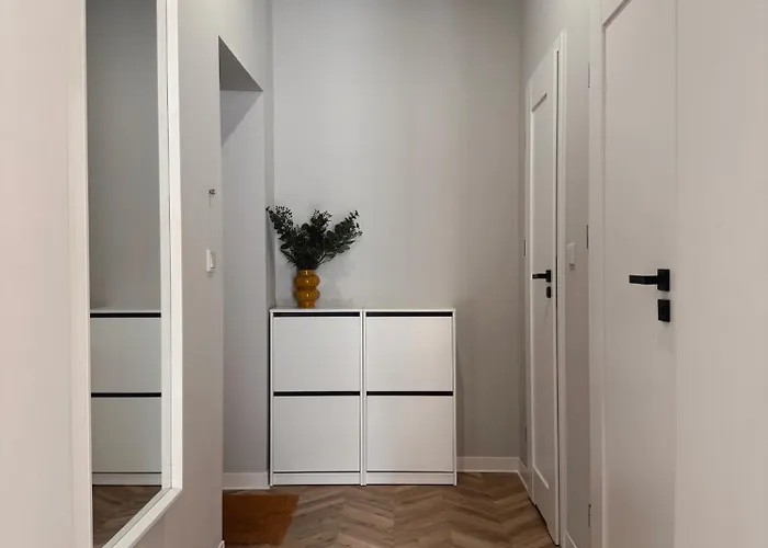 1m11 Centrum - Opcjonalne Miejsce Parkingowe, Dostep Na Kod, Netflix Appartement *