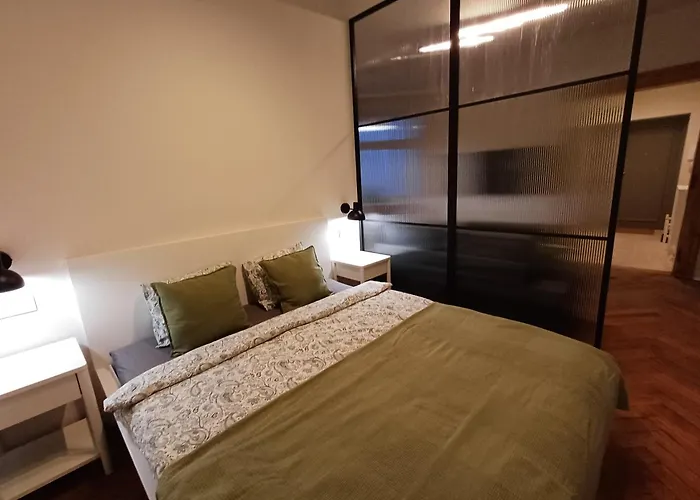 1m11 Centrum - Opcjonalne Miejsce Parkingowe, Dostep Na Kod, Netflix Łódź